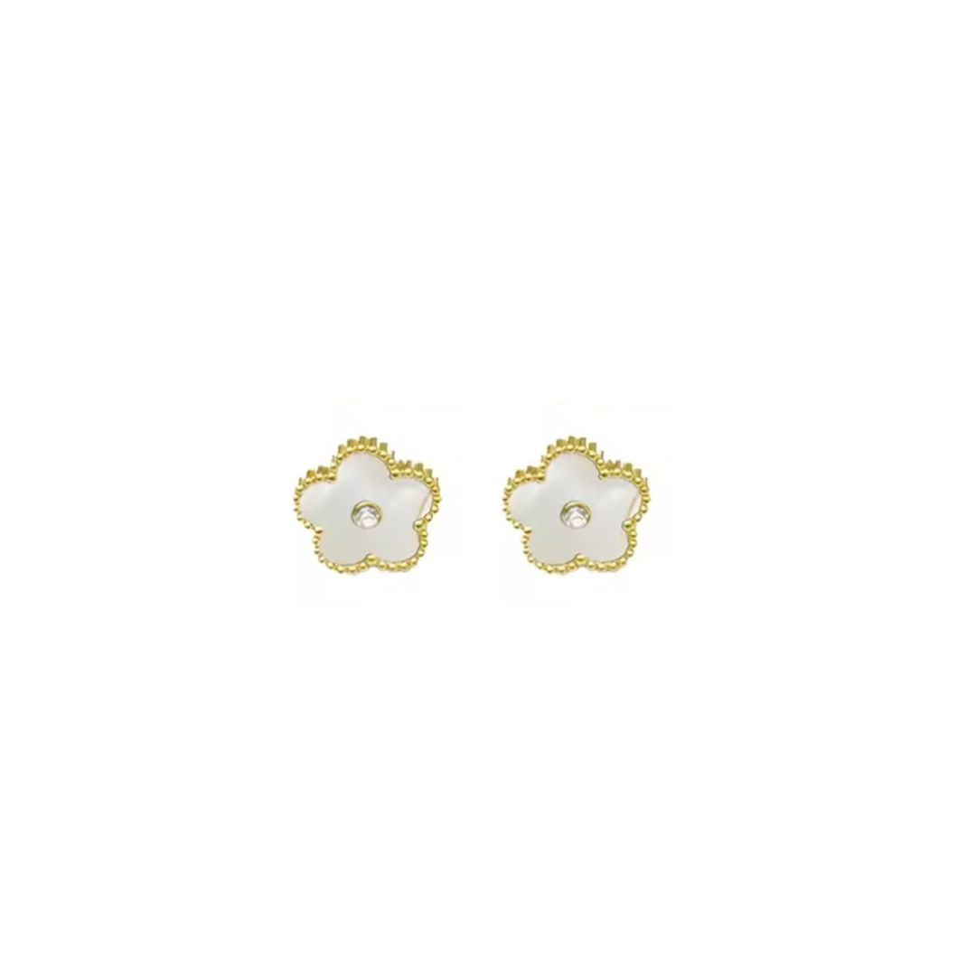 White Clover Studs