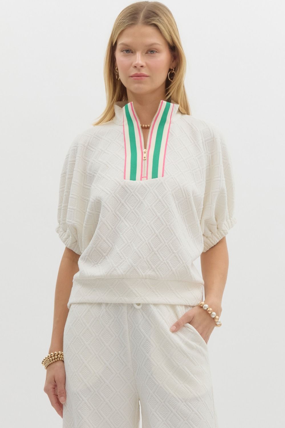 Embossed Cream Set
